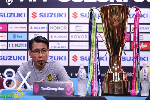 HLV Tan Cheng Hoe trong buoi hop bao truoc tran chung ket luot di AFF Cup 2018 giua Malaysia vs Viet Nam.
