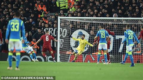 HLV Carlo Ancelotti nói về trận Liverpool vs Napoli hình ảnh
