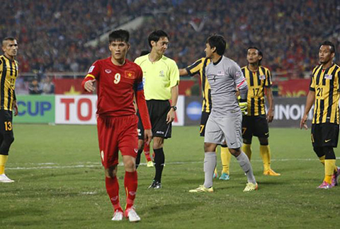 Video Việt Nam vs Malaysia bán kết lượt về AFF 2010 và 2014 hình ảnh