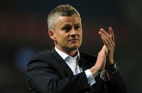 Sốc: M.U chỉ MƯỢN HLV Solskjaer đến hết mùa giải này