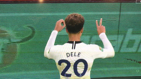 Bị fan Arsenal ném chai nước trúng đầu, Dele Alli phản ứng đẳng cấp