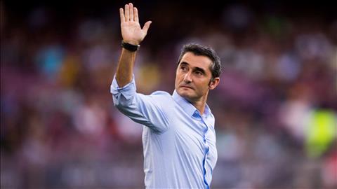 HLV Valverde hanh phuc khi Barca dan dau La Liga trong nam 2018