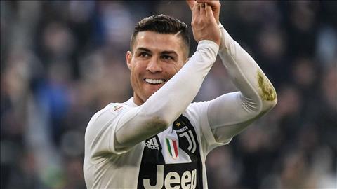 Ronaldo giup Juventus lap ky luc o Serie A
