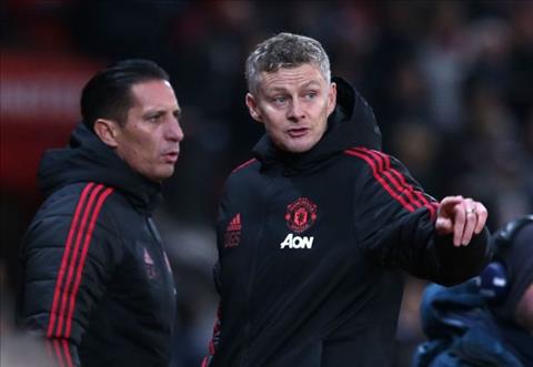 HLV Solskjaer: “MU phải đáp ứng mong muốn nơi NHM”