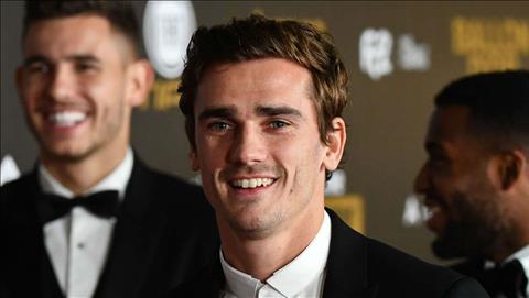 HLV Simeone lên tiếng đòi công bằng cho Griezmann và Varane