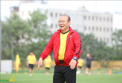 Park Hang Seo nhắc học trò cẩn trọng trước trận lượt về với Philippines