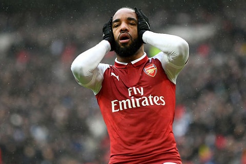 Arsenal không hề muốn chiêu mộ Lacazette
