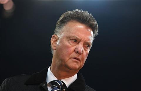 Bênh Solskjaer, huyền thoại M.U lên tiếng dè bỉu Van Gaal