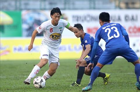 HAGL vs Bình Dương (17h00 ngày 10/3): Chờ mưa bàn thắng ở phố Núi