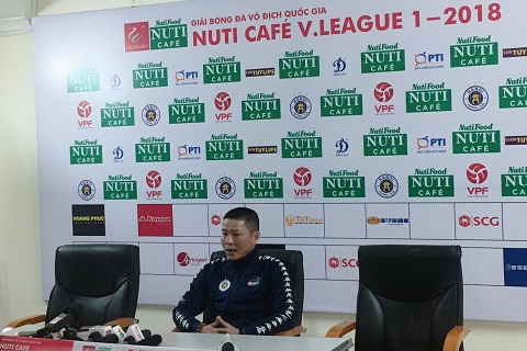 HLV Chu Đình Nghiêm: Hà Nội phải có thành tích, không thể chỉ đá đẹp