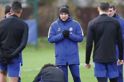 Trước trận gặp Leicester, Conte dành lời khen cho một học trò