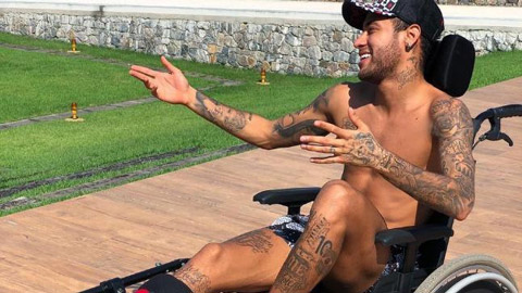 Tiền đạo Neymar sẽ phải xem World Cup 2018 qua TV