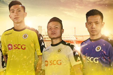 Ha Noi FC trinh lang ao dau dep mat cung logo moi truoc them V-League 2018.