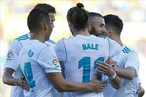 Bale va Benzema chung minh gia tri
