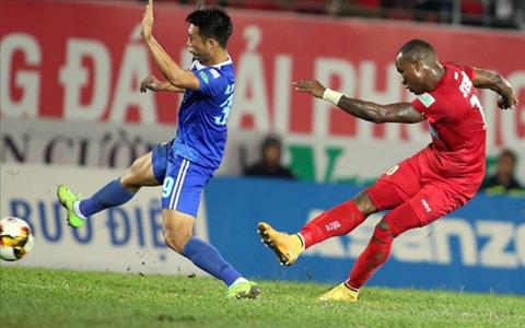 Hải Phòng 0-2 Quảng Nam: Chìm sâu vào khủng hoảng