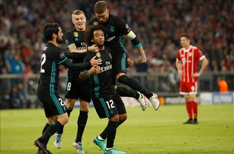 Marcelo go hoa cho Real truoc Bayern