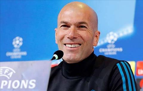 HLV Zidane hop bao