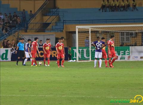 Ha Noi FC duoc huong phat den nhung Van Quyet da hong.