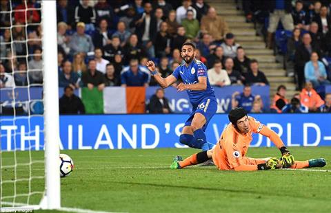 Mahrez an dinh chien thang khong may kho khan cho Leicester
