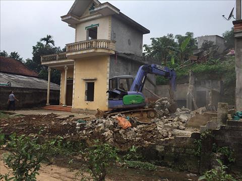 Tiền đạo Hà Đức Chinh dùng tiền thưởng giải U23 châu Á xây nhà cho mẹ ở quê