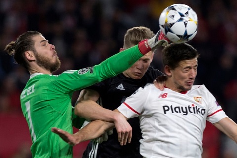 MU đại phẫu, ngôi sao sáng nhất chuẩn bị ra đường