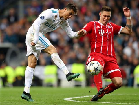 Niklas Sule choi an tuong o tran Real vs Bayern