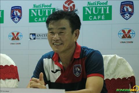 HLV Than Quảng Ninh nói gì trước trận chung kết sớm với Hà Nội FC?