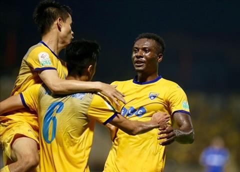 Tổng hợp: Quảng Ninh 1-3 Thanh Hóa (Vòng 8 V-League 2018)