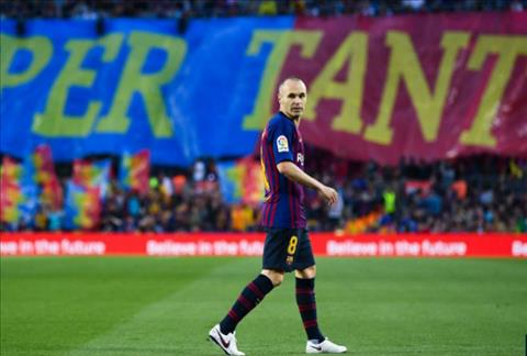 Những khoảnh khắc cuối cùng trong ngày Iniesta chia tay Barca ảnh 3