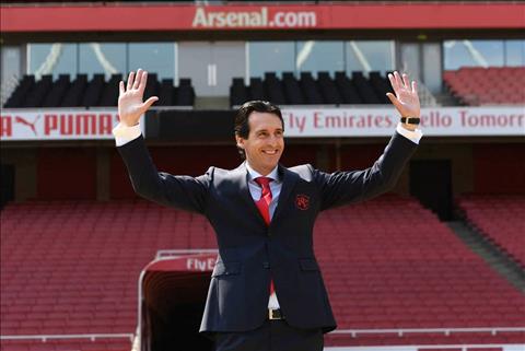 Emery tro thanh HLV Arsenal