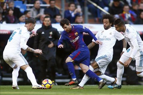 Marcelo ngan can Messi