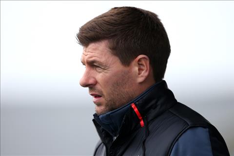 McCoist nói về việc Steven Gerrard đang được Newcastle nhắm tới hình ảnh
