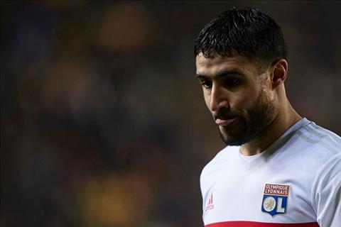 Liverpool mua Nabil Fekir