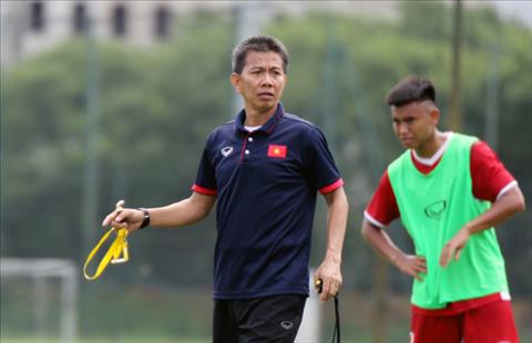 HLV Hoàng Anh Tuấn gọi trở lại 4 cầu thủ của Hà Nội B cho VCK U19 hình ảnh