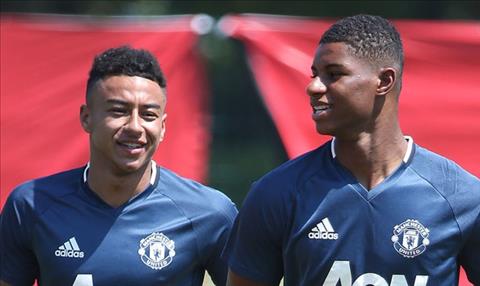Sao MU bị chê không xứng có suất ở ĐT Anh