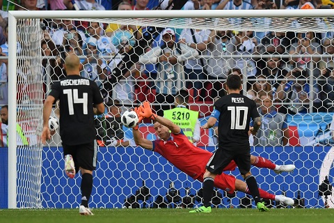 Trước trận gặp Croatia Messi cần sự công bằng tại Argentina hình ảnh