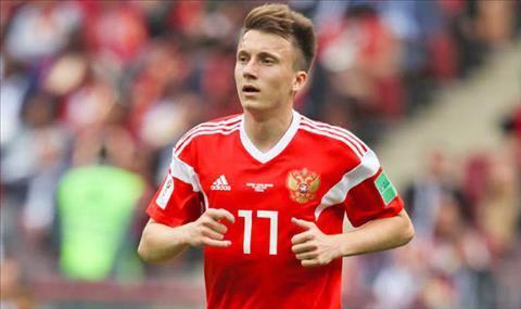 Hàng hot World Cup đánh tiếng cho đại gia Premier League