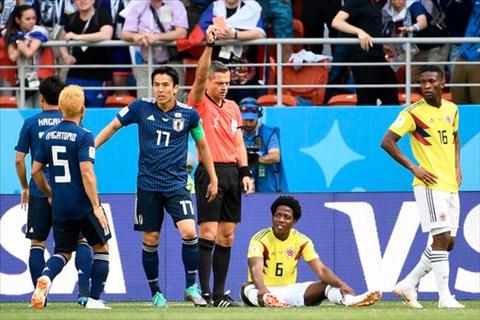 Tiền vệ Carlos Sanchez bị dọa giết sau thẻ đỏ ở World Cup 2018 hình ảnh