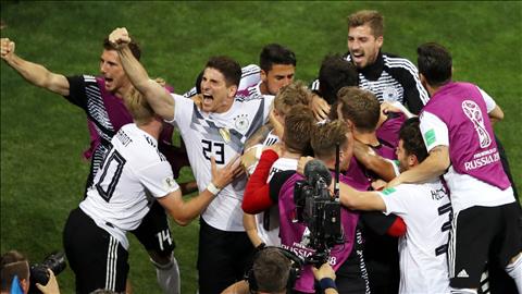 Kroos giải cứu ĐT Đức ngoạn mục, Hummels vẫn lo âu