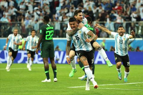 Argentina vượt qua Nigeria Đẳng cấp hay trò lố của FIFA hình ảnh 2