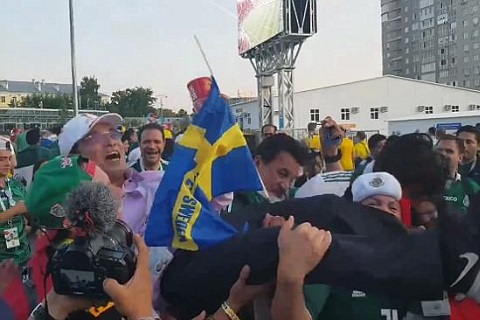 Giúp thoát hiểm ở vòng bảng, người Hàn được CĐV Mexico… xưng thánh