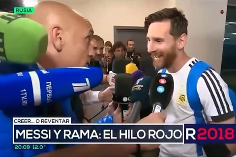 Video: Messi gây sốt với hành động “đốn tim” fan cực đáng yêu