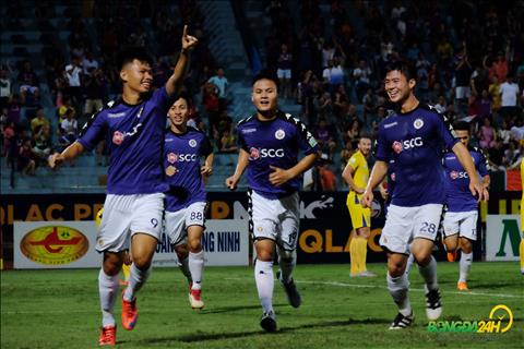 CLB Hà Nội vô địch lượt đi V-League 2018: Ai sẽ cản bước “Man City” phiên bản Việt?