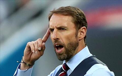Southgate lý giải việc “đày” Kane trên ghế dự bị