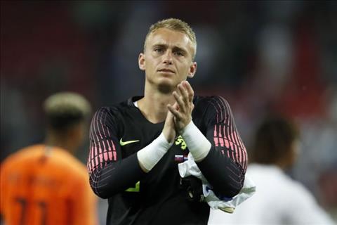 Man City phủ nhận mua sao Barca vào tháng 1