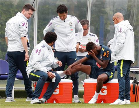 Tân binh MU gặp chấn thương, nguy cơ nghỉ dài hạn