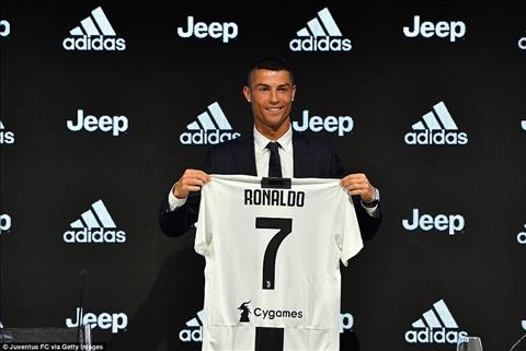 Kaka phát biểu về việc Ronaldo tới Juventus là tích cực cho Milan hình ảnh