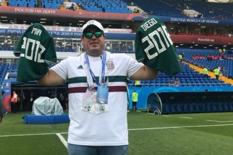 Mất cả gia đình vì tai nạn, CĐV Mexico vẫn vượt qua nỗi đau để tới Nga xem bóng đá