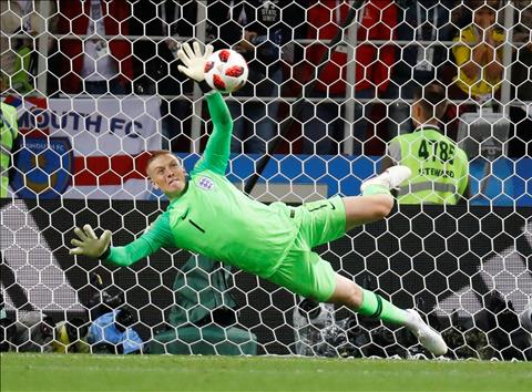 Pickford lên tiếng trước tin đồn được Chelsea quan tâm