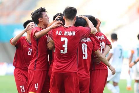 Cựu HLV trưởng ĐT Việt Nam: “Nepal không có cửa so với thầy trò Park Hang Seo”